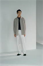 フジ 2025年春夏コレクション、旅の心地良くリラックスしたムードを表現｜写真16