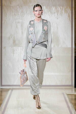 ジョルジオ アルマーニ プリヴェ(GIORGIO ARMANI PRIVÉ) 2025年春夏ウィメンズコレクション  - 写真9