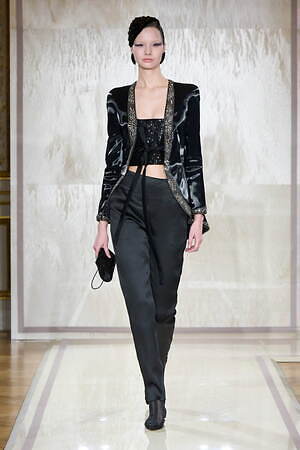 ジョルジオ アルマーニ プリヴェ(GIORGIO ARMANI PRIVÉ) 2025年春夏ウィメンズコレクション  - 写真15