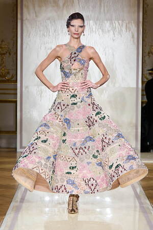 ジョルジオ アルマーニ プリヴェ(GIORGIO ARMANI PRIVÉ) 2025年春夏ウィメンズコレクション  - 写真90