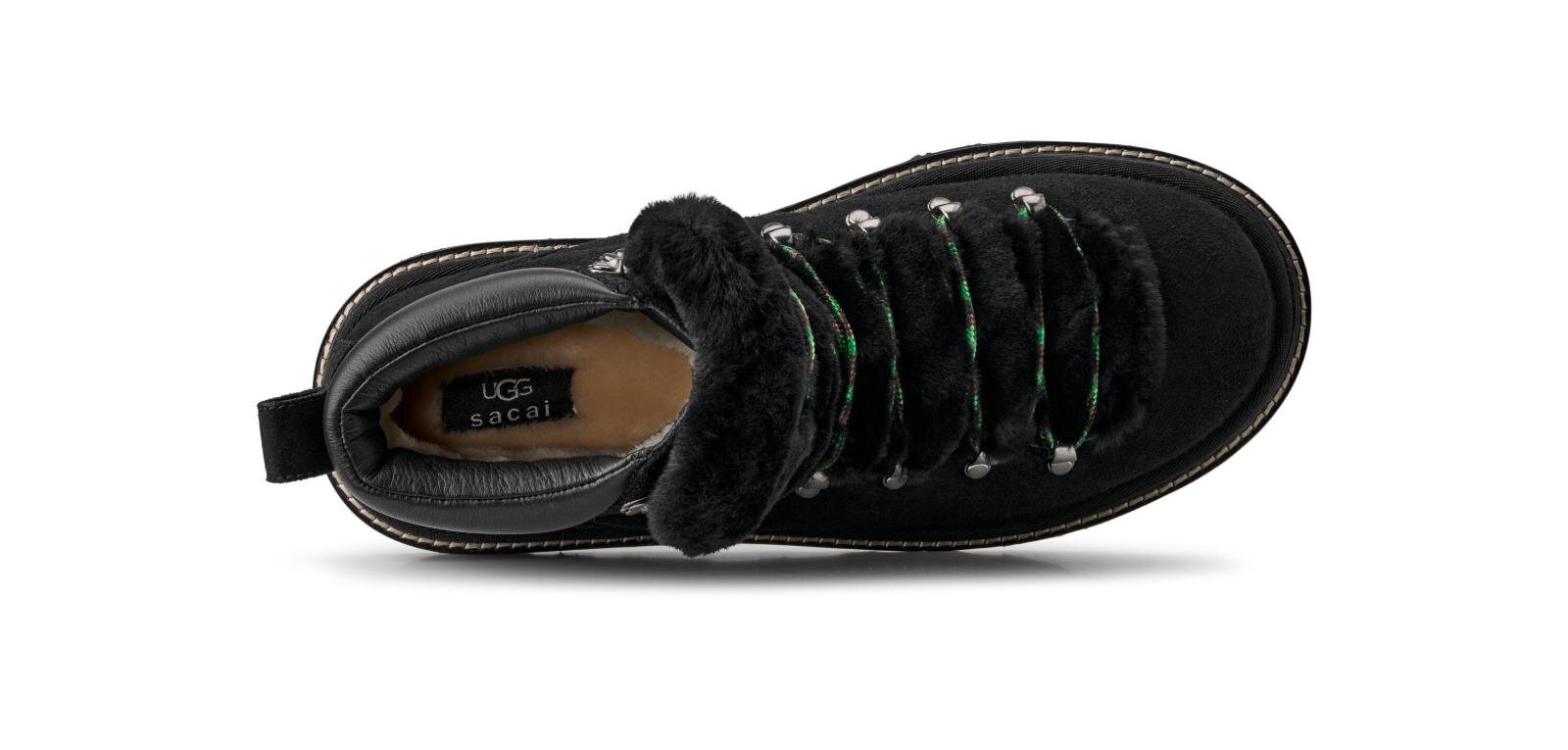 UGG & sacaiのローファー＆ブーツ、もこもこシアリングでボリュームアップ｜写真16