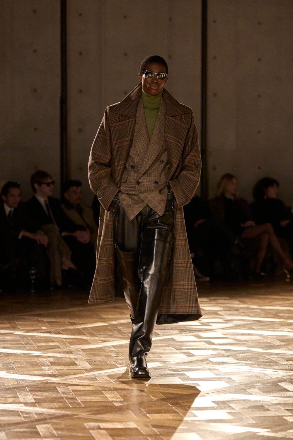サンローラン 2025-26年秋冬<span>コレクション</span> - 写真21