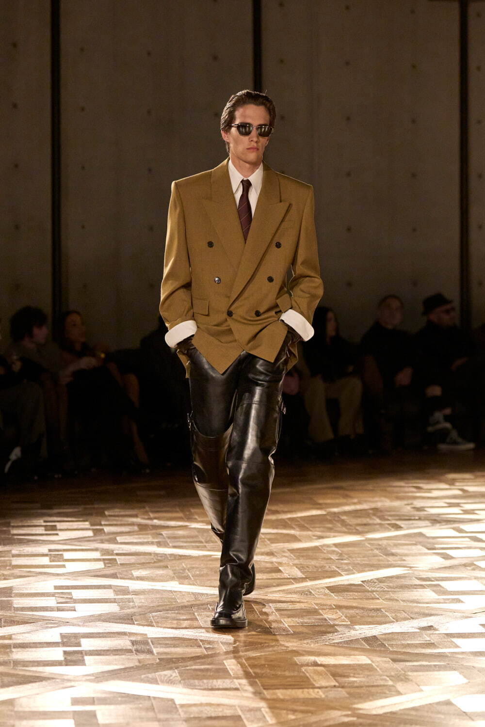サンローラン 2025-26年秋冬<span>コレクション</span> - 写真24