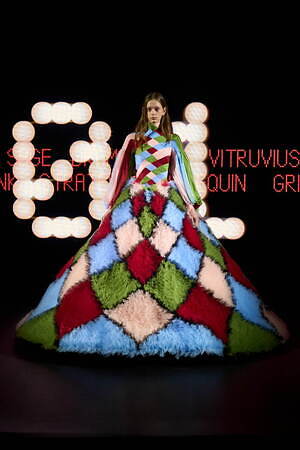 ヴァレンティノ オートクチュール(VALENTINO Haute couture) 2025年春夏ウィメンズコレクション  - 写真1