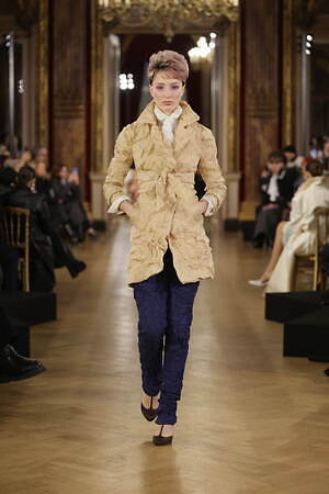 ヴィクター＆ロルフ オートクチュール(VIKTOR & ROLF Haute Couture) 2025年春夏ウィメンズコレクション  - 写真4