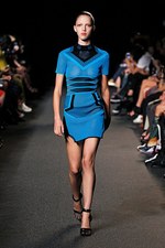 アレキサンダー ワン 2015年春夏コレクション - スニーカーは靴でなくなる｜写真8