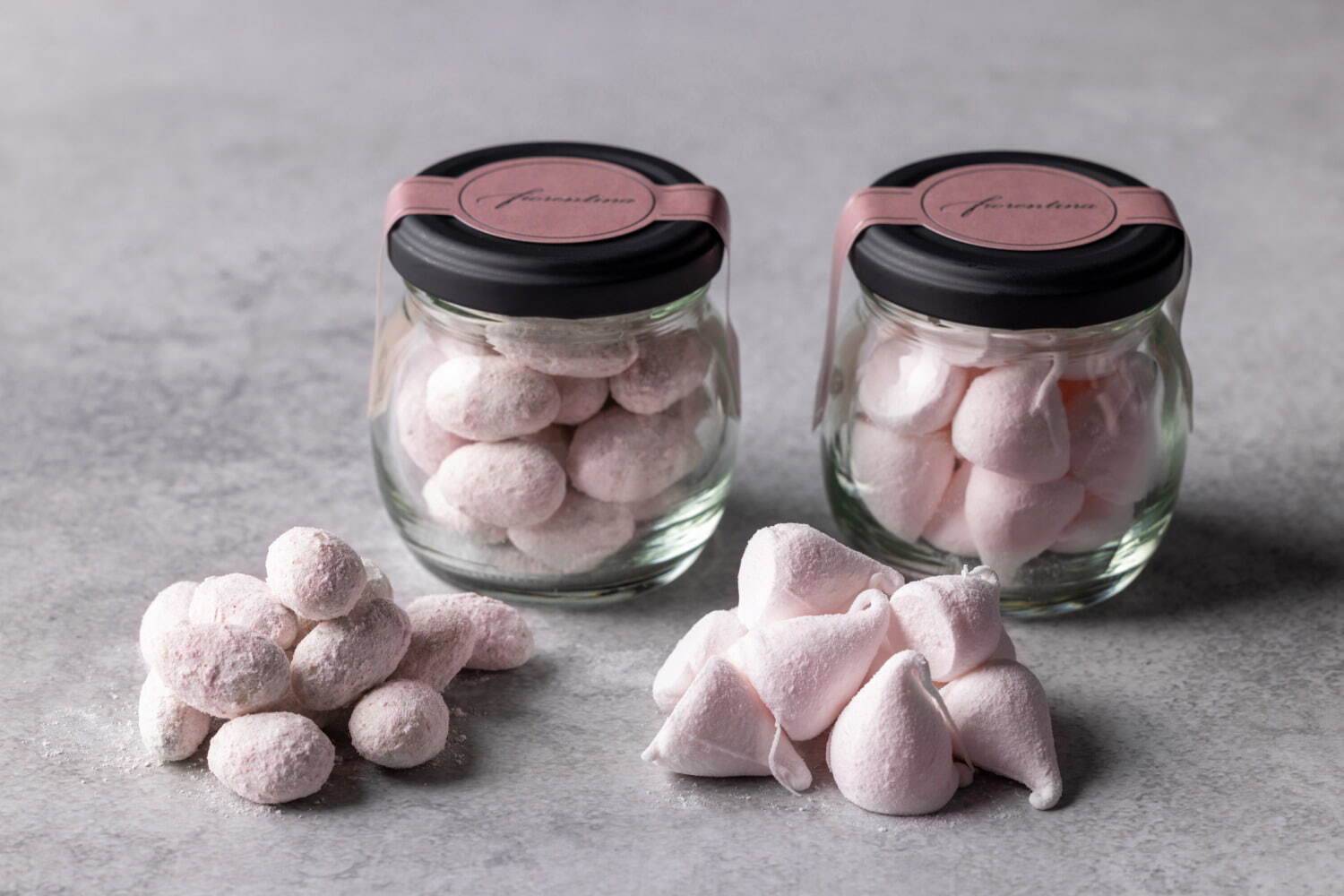 グランド ハイアット 東京の春限定“桜”スイーツ、桜香るショートケーキ＆花を描いたエクレア｜写真7