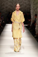 ミッソーニ 2015年春夏コレクション - 羽のように軽やかな洋服で表現する、“生きる喜び”｜写真9