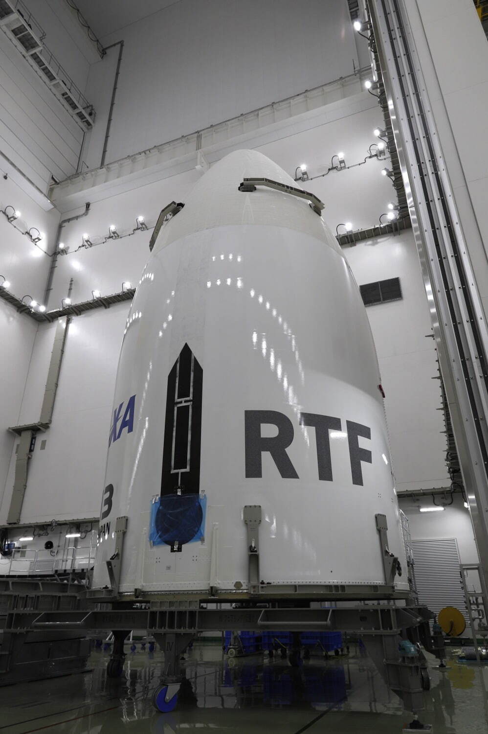 H3ロケットフェアリング
画像提供：JAXA