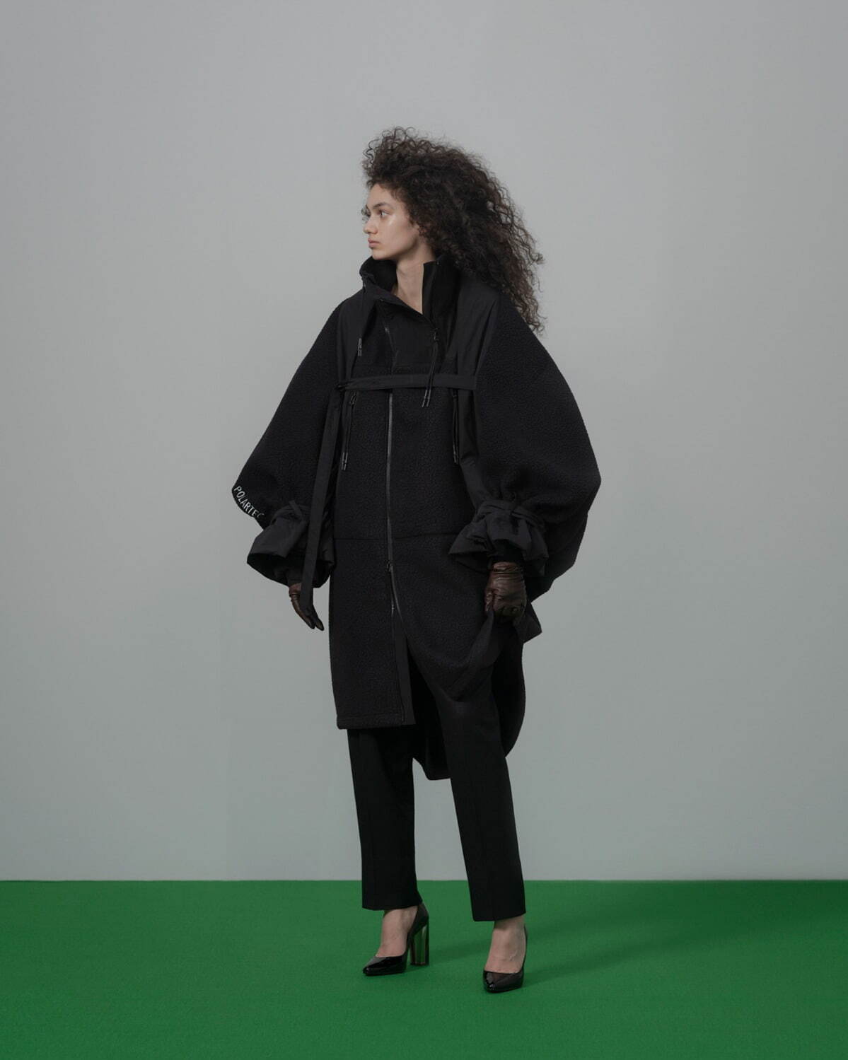 レインメーカー(RAINMAKER) 2025-26年秋冬ウィメンズ&メンズコレクション  - 写真16