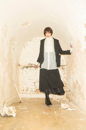 サルバム(sulvam) 2025-26年秋冬ウィメンズ&メンズコレクション  - 写真3