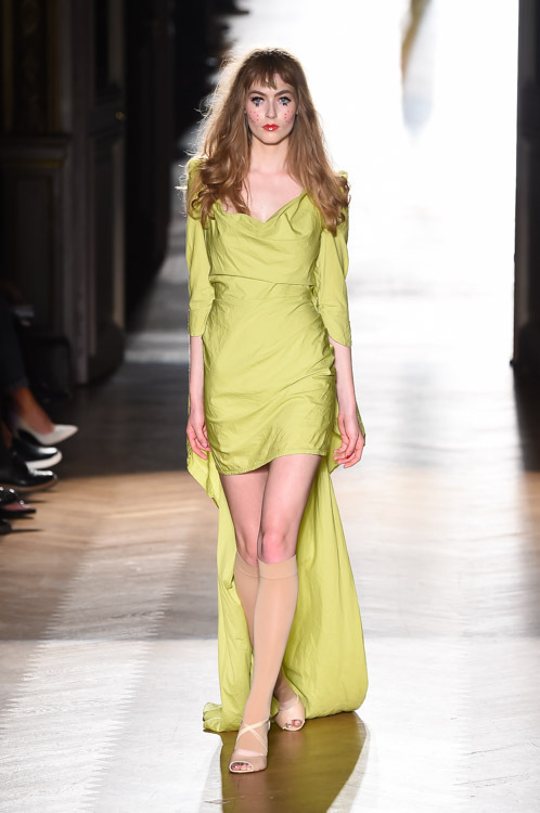 ヴィヴィアン・ウエストウッド ゴールドレーベル(Vivienne Westwood Gold Label) 2015年春夏ウィメンズコレクション  - 写真14