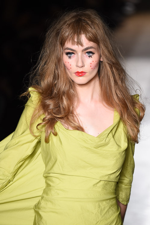 ヴィヴィアン・ウエストウッド ゴールドレーベル(Vivienne Westwood Gold Label) 2015年春夏ウィメンズコレクション  - 写真15