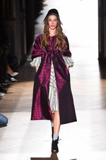 ヴィヴィアン・ウエストウッド ゴールドレーベル 2015年春夏コレクション - 次世代の子供達に捧ぐ｜写真1