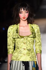 ヴィヴィアン・ウエストウッド ゴールドレーベル 2015年春夏コレクション - 次世代の子供達に捧ぐ｜写真43