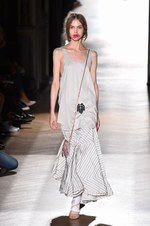 ヴィヴィアン・ウエストウッド ゴールドレーベル 2015年春夏コレクション - 次世代の子供達に捧ぐ｜写真54