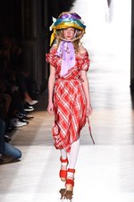 ヴィヴィアン・ウエストウッド ゴールドレーベル 2015年春夏コレクション - 次世代の子供達に捧ぐ｜写真78