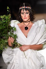 ヴィヴィアン・ウエストウッド ゴールドレーベル 2015年春夏コレクション - 次世代の子供達に捧ぐ｜写真97