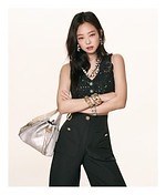 【透け感で色々付けて夏を感じる】CHANEL バッグ ポーチ付き 25S 斬新なデザイン♪】CHANEL ポーチ付メッシュポシェット ccロゴ