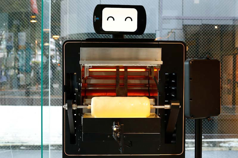 テオの焼きたてバウムクーヘン(1個) 432円
※各日数量限定