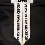 エヌティーエヌのドーバー銀座限定ウェア、切り替えデザイン×立体構造の撥水ジャケットやパンツ｜写真6