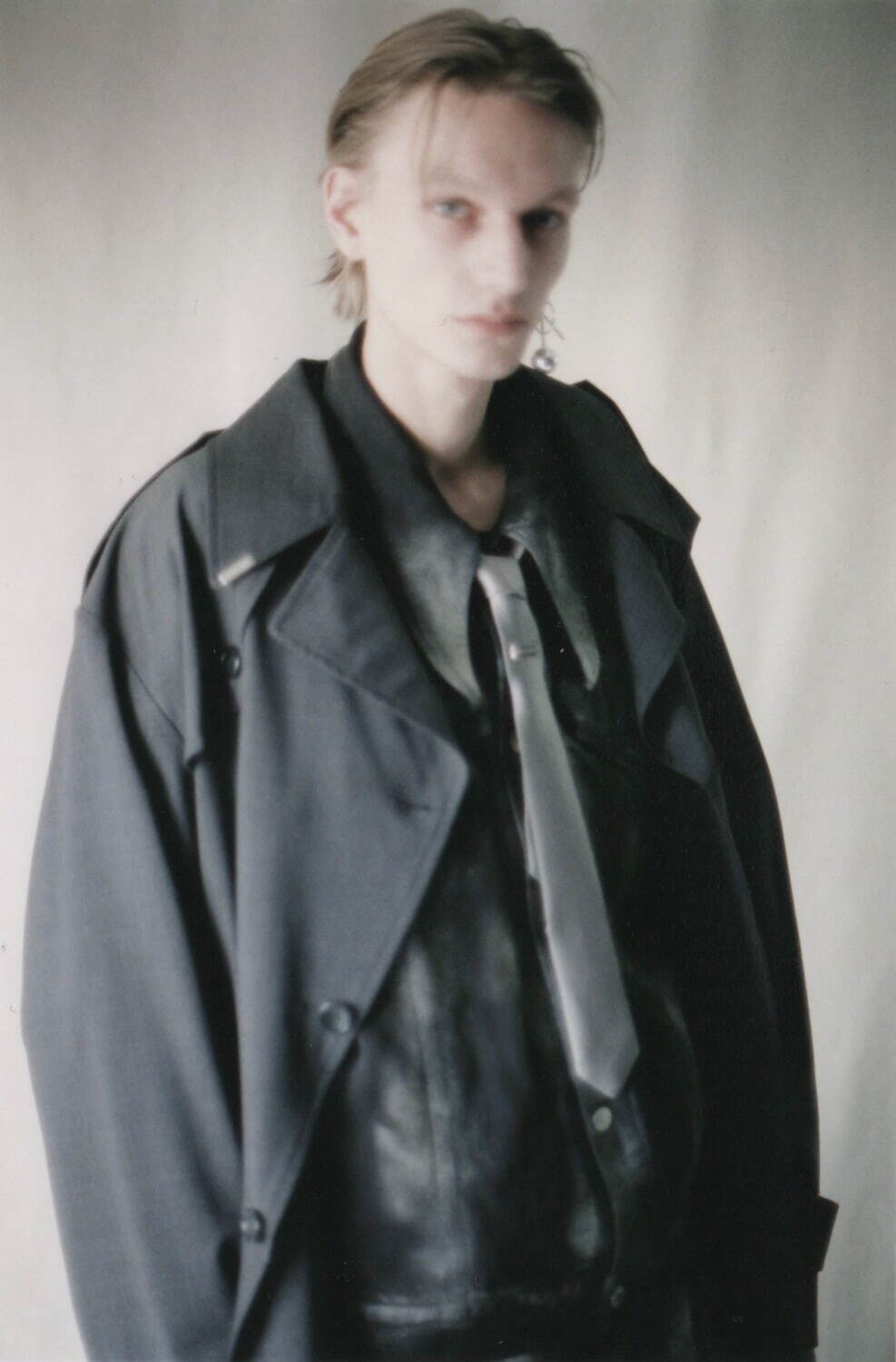 ミカゲ シン(MIKAGE SHIN) 2025-26年秋冬ウィメンズ&メンズコレクション  - 写真3