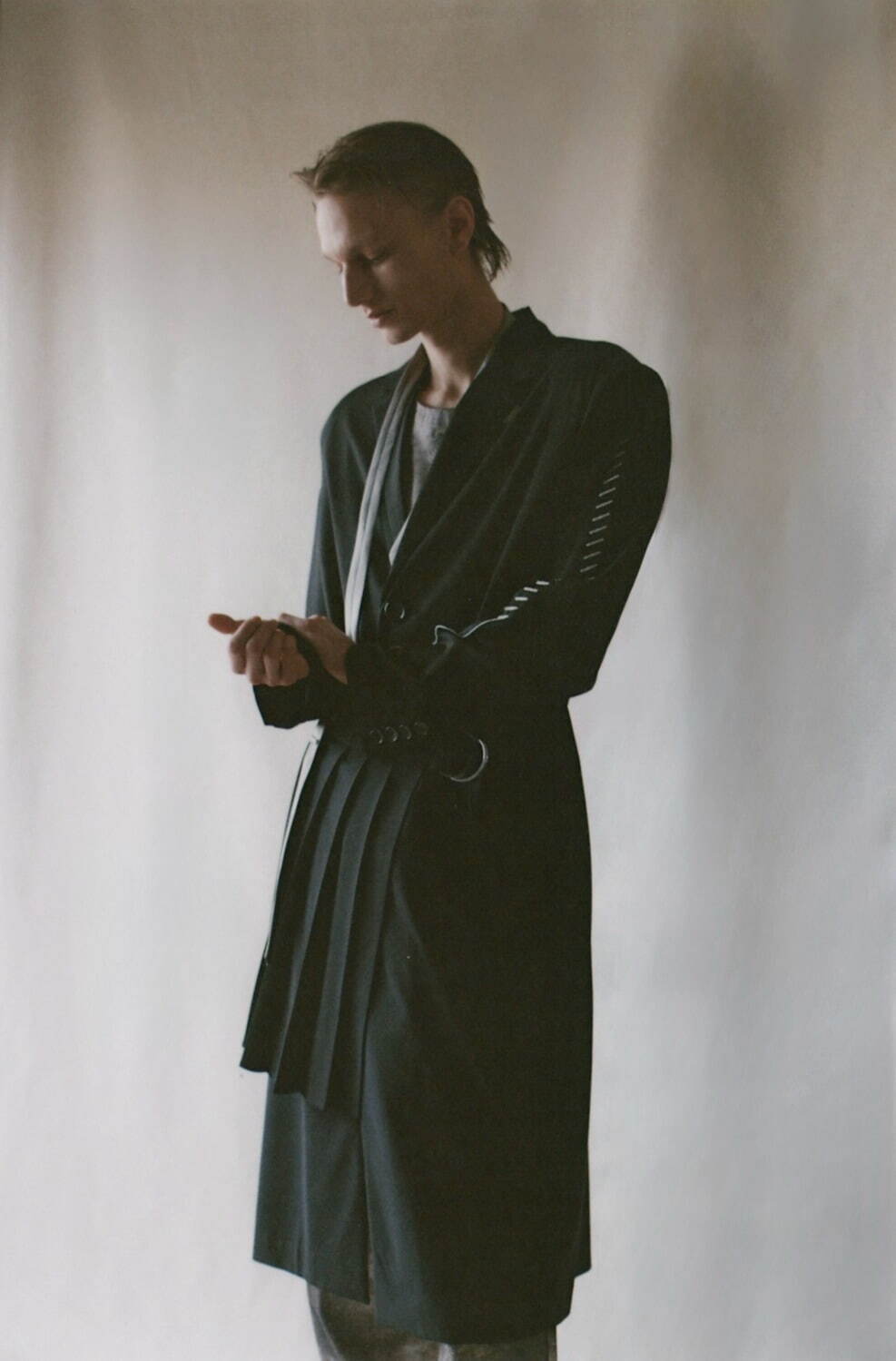 ミカゲ シン(MIKAGE SHIN) 2025-26年秋冬ウィメンズ&メンズコレクション  - 写真11