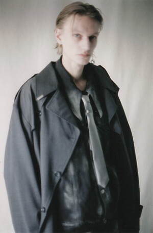 ミカゲ シン(MIKAGE SHIN) 2025-26年秋冬ウィメンズ&メンズコレクション  - 写真3