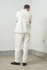 トローヴ×河原シンスケ、和風タッチの“うさぎプリント”デニムジャケット＆パンツ｜写真30