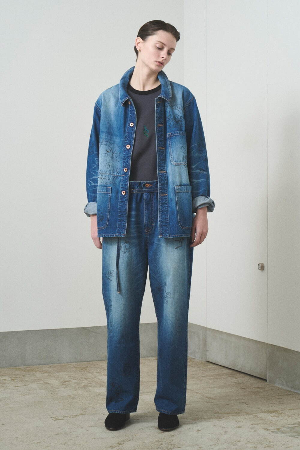 トローヴ×河原シンスケ、和風タッチの“うさぎプリント”デニムジャケット＆パンツ｜写真14