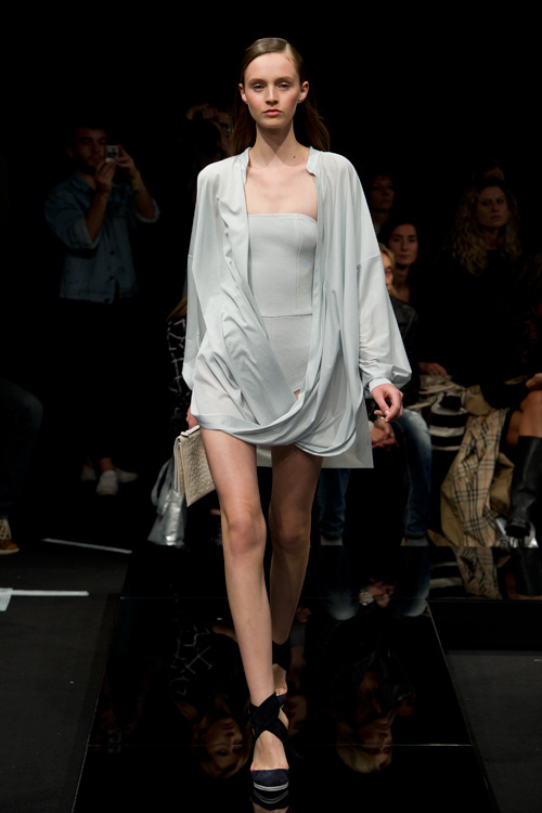 アンテプリマ 2011年春夏<span>コレクション</span> - 写真12