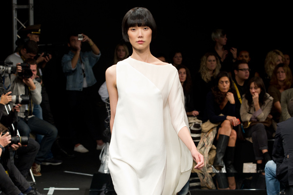 アンテプリマ 2011年春夏<span>コレクション</span> - 写真1