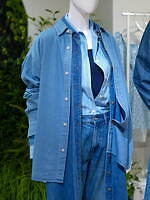 ユニクロ25年春夏新作、明るく“サニー”なコットンギャザーミニワンピ＆花柄オープンカラーシャツ｜写真8