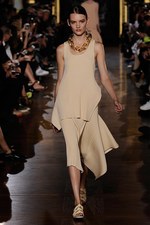 ステラ マッカートニー 2015年夏コレクション - 夏の高揚感をエフォートレスに纏って｜写真17