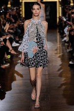 ステラ マッカートニー 2015年夏コレクション - 夏の高揚感をエフォートレスに纏って｜写真40