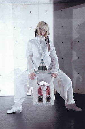 レー(LEH) 2025年春夏ウィメンズ&メンズコレクション  - 写真30