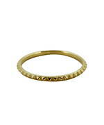 イー・エム“ヨーロッパの街並み”着想25年春夏ジュエリー、スタッズやダイヤ煌めくシルバーリングなど｜写真48