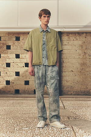 ディーベック(D-VEC) 2025年春夏ウィメンズ&メンズコレクション  - 写真2