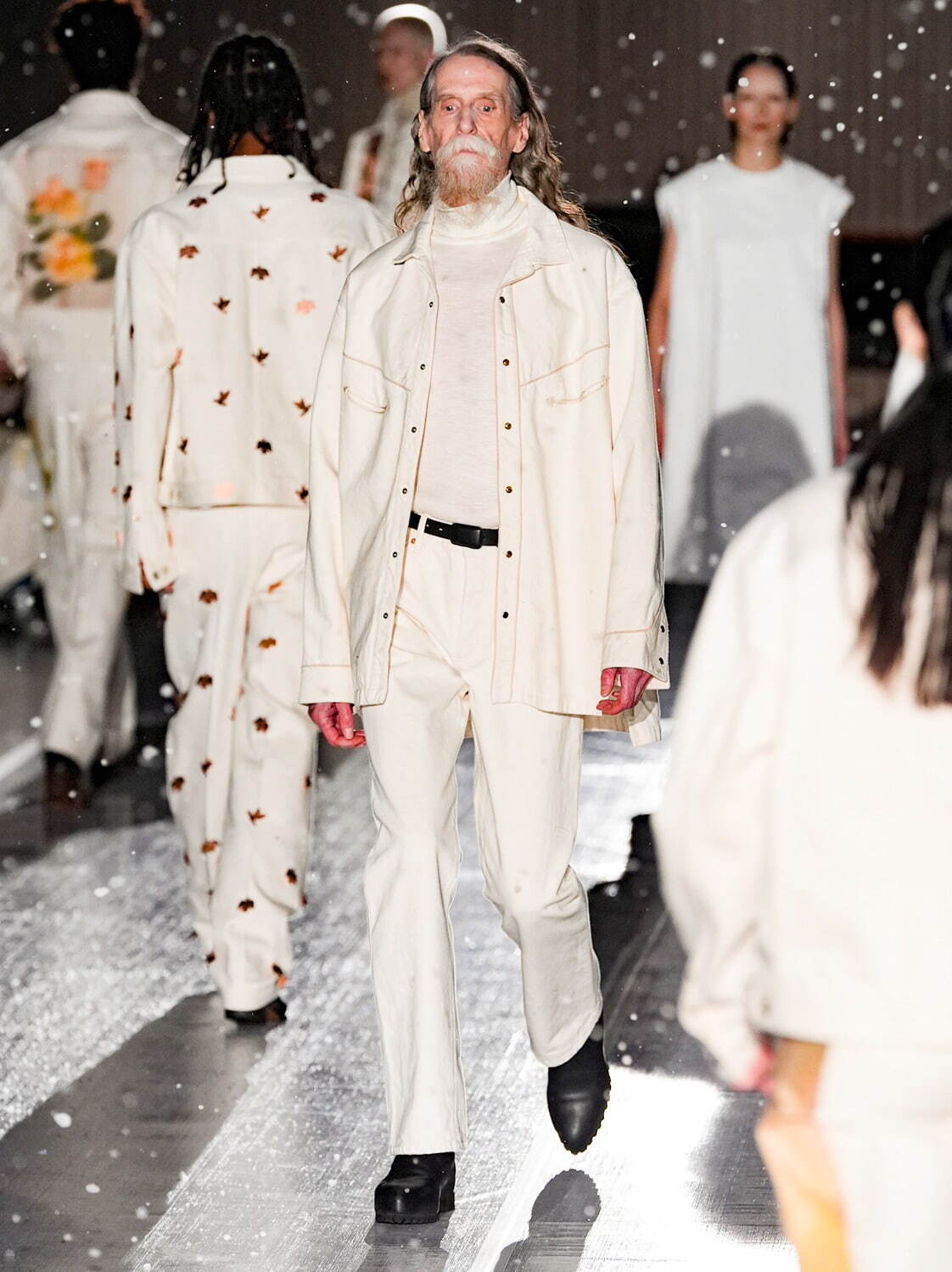 タナカ(TANAKA) 2025-26年秋冬ウィメンズ&メンズコレクション  - 写真94