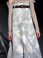 タナカ 2025-26年秋冬コレクション - 平和な世界のミリタリーウェア｜写真14