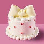 “大きなリボン”バレンタイン限定ケーキ、たっぷり苺のチョコケーキなどアトリエ アニバーサリーから｜写真3