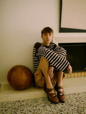 フィルメランジェ(FilMelange) 2025年春夏ウィメンズ&メンズコレクション  - 写真1