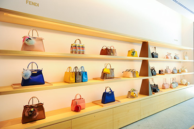 「イセタンサローネ」