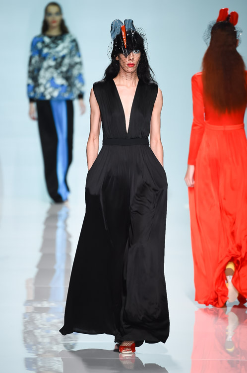 エマニュエル ウンガロ(Emanuel Ungaro) 2015年春夏ウィメンズコレクション  - 写真9