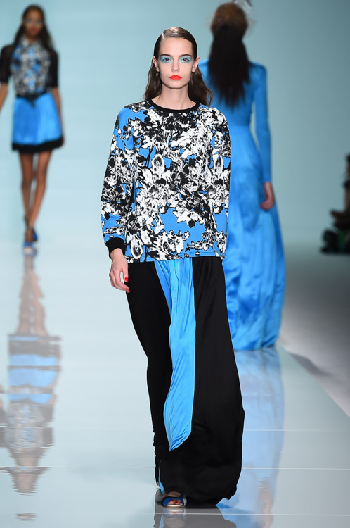 エマニュエル ウンガロ(Emanuel Ungaro) 2015年春夏ウィメンズコレクション  - 写真10