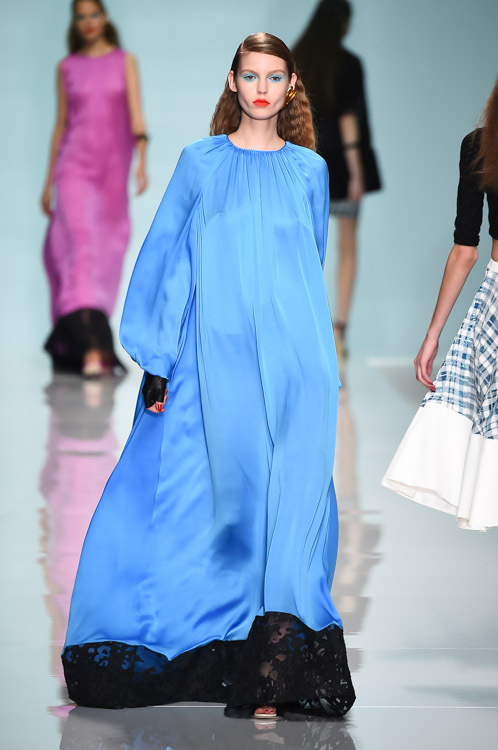 エマニュエル ウンガロ(Emanuel Ungaro) 2015年春夏ウィメンズコレクション  - 写真29