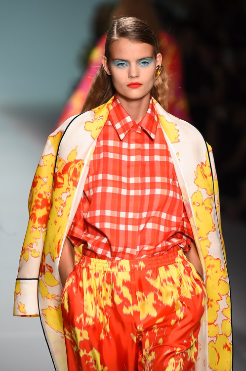 エマニュエル ウンガロ(Emanuel Ungaro) 2015年春夏ウィメンズコレクション  - 写真51