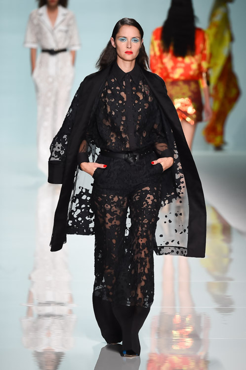 エマニュエル ウンガロ(Emanuel Ungaro) 2015年春夏ウィメンズコレクション  - 写真55