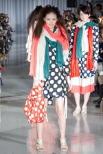 SHIDA TATSUYA（シダタツヤ）2011年春夏コレクションを発表｜写真3