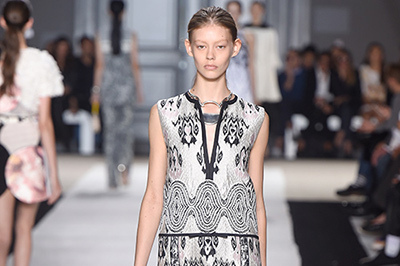 GiAMBATTiSTA VALLi 2015SS Collection